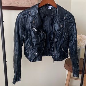 H&M black faux leather cropped jacket